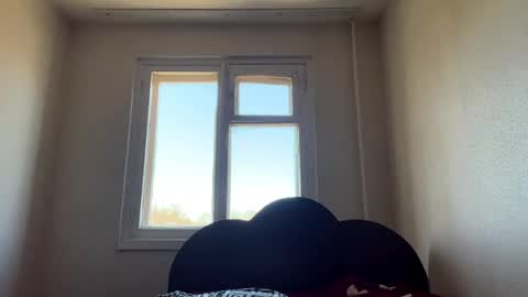 Anika online show from April 16, 7:31 am