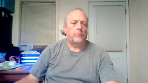 Snapshot of patinachevy2 chatting on June 28, 5:24 am patinachevy2 online show from June 28, 5:24 am