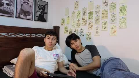 Snapshot of patri_ck_villa chatting on June 3, 9:53 pm patri_ck_villa online show from June 3, 9:53 pm