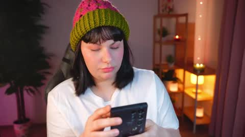 Snapshot of patricia_bennett chatting on March 23, 8:35 pm Patricia online show from March 23, 8:35 pm