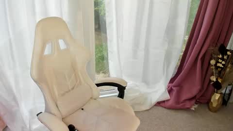 Patricia online show from October 27, 7:01 am