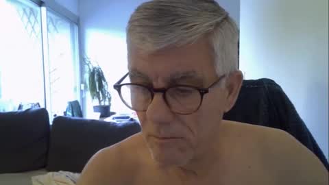 patrick5275 online show from May 5, 5:04 am