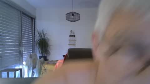 Snapshot of patrick5275 chatting on June 26, 5:12 am patrick5275 online show from June 26, 5:12 am