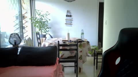 Snapshot of patrick5275 chatting on August 3, 11:48 am patrick5275 online show from August 3, 11:48 am