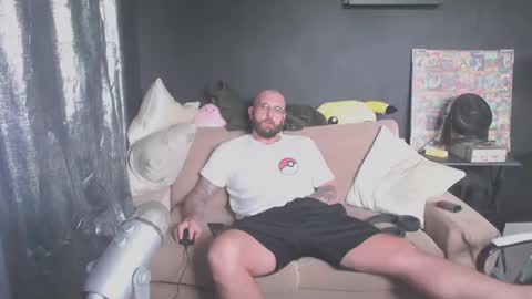 Snapshot of patrickmorris92 chatting on April 4, 2:58 pm patrickmorris92 online show from April 4, 2:58 pm