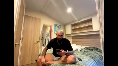 Snapshot of patrickmorris92 chatting on April 12, 3:06 pm patrickmorris92 online show from April 12, 3:06 pm