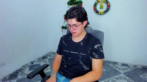 .... online show from December 4, 9:46 pm