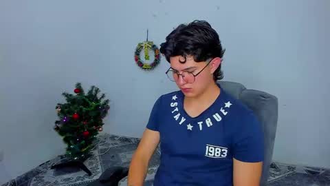 .... online show from December 10, 11:40 pm