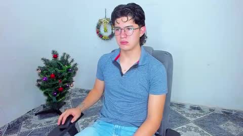 .... online show from December 22, 12:27 pm