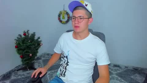 .... online show from January 7, 11:48 am