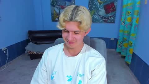 .... online show from November 5, 8:09 pm