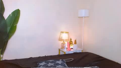 patring292004 online show from March 17, 6:11 pm