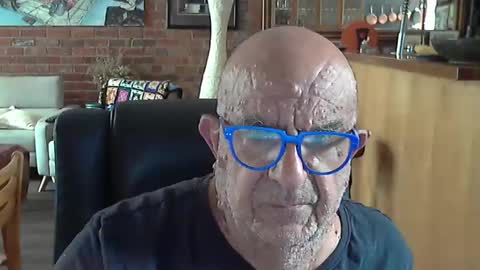 Snapshot of patvac chatting on January 1, 12:00 am patvac online show from January 1, 12:00 am