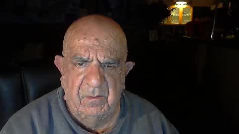 Snapshot of patvac chatting on October 22, 6:07 pm patvac online show from October 22, 6:07 pm