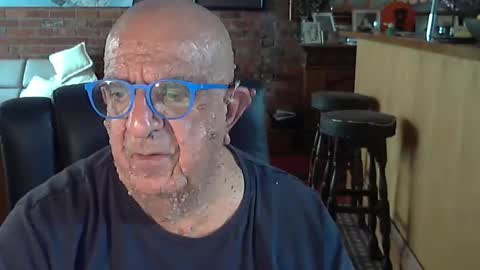 Snapshot of patvac chatting on November 5, 3:17 am patvac online show from November 5, 3:17 am