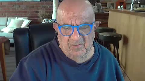 Snapshot of patvac chatting on November 11, 9:37 pm patvac online show from November 11, 9:37 pm