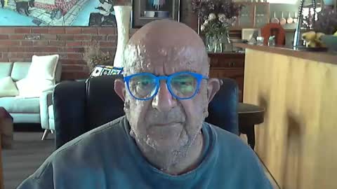 Snapshot of patvac chatting on November 23, 11:26 pm patvac online show from November 23, 11:26 pm