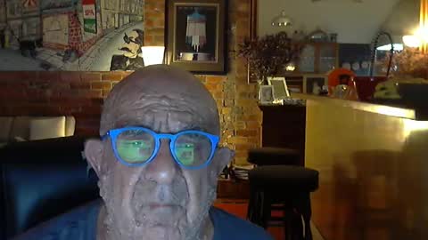 Snapshot of patvac chatting on December 20, 2:35 pm patvac online show from December 20, 2:35 pm