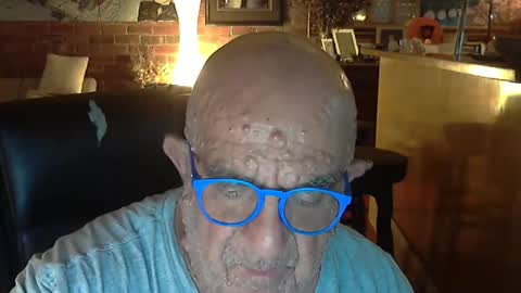 Snapshot of patvac chatting on January 7, 1:13 pm patvac online show from January 7, 1:13 pm