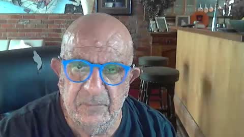 Snapshot of patvac chatting on January 15, 3:11 am patvac online show from January 15, 3:11 am