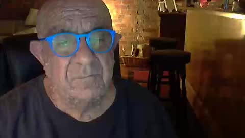 Snapshot of patvac chatting on March 4, 1:28 pm patvac online show from March 4, 1:28 pm