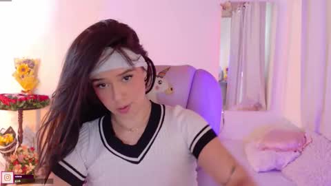 Sofa online show from September 22, 8:55 pm