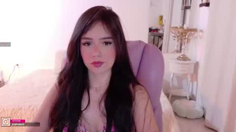 Snapshot of pau_cute chatting on July 12, 4:36 am Sofa online show from July 12, 4:36 am