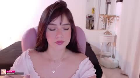 Snapshot of pau_cute chatting on July 13, 4:37 am Sofa online show from July 13, 4:37 am