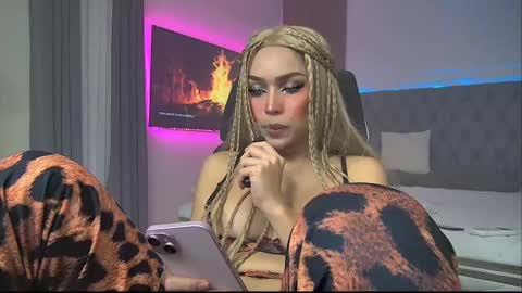 Paula online show from February 12, 12:33 pm