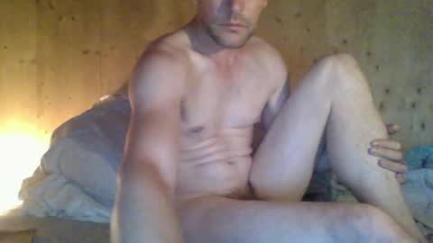 Snapshot of paueriwan chatting on May 29, 3:48 am paueriwan online show from May 29, 3:48 am