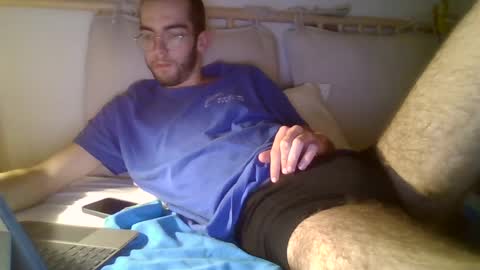 paul442386 online show from June 11, 9:35 pm