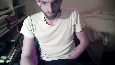 Snapshot of paul_cute6080 chatting on March 5, 7:54 pm Paul online show from March 5, 7:54 pm