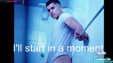 Paul online show from December 1, 1:05 pm