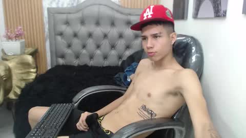 PAUL online show from November 8, 12:27 pm