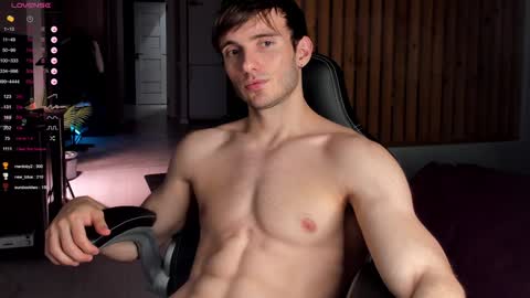 Paul online show from December 8, 8:41 am