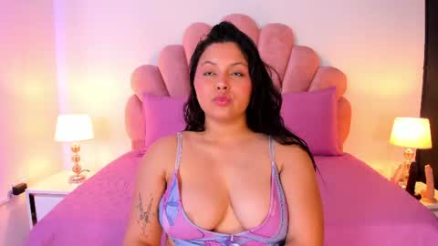 Paula   online show from July 22, 8:11 pm