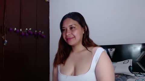 PAULA online show from December 15, 11:20 pm