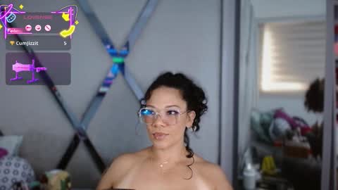 Paula online show from February 10, 2:54 pm