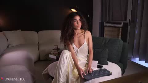 Snapshot of paulacora100 chatting on July 8, 9:30 pm Paula online show from July 8, 9:30 pm