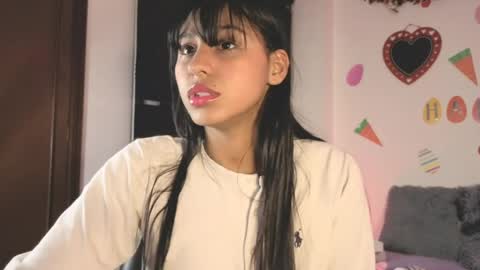 Snapshot of paulacutexs chatting on March 30, 3:51 am Paula online show from March 30, 3:51 am