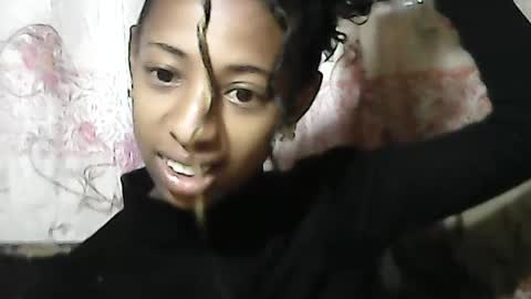 Snapshot of paulasummers chatting on July 17, 3:57 am PaulaSummers online show from July 17, 3:57 am