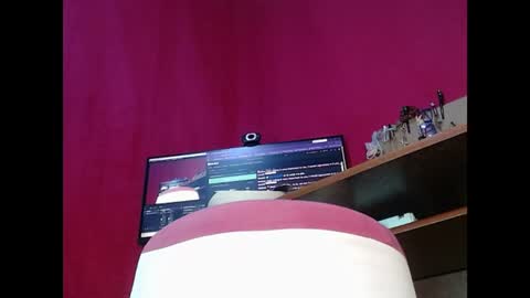 Snapshot of paulavaltina21 chatting on July 1, 1:07 am PAULA VALENTINA online show from July 1, 1:07 am