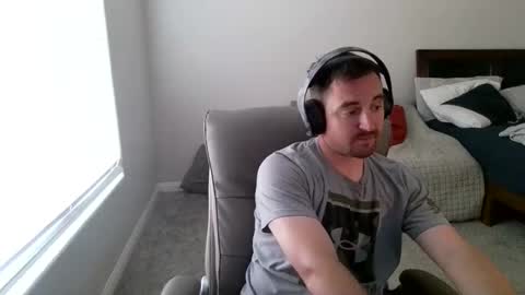 Snapshot of pauldemonte chatting on March 21, 3:59 pm pauldemonte online show from March 21, 3:59 pm