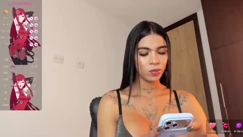 Snapshot of paulett_g chatting on March 22, 2:37 am Paulett online show from March 22, 2:37 am