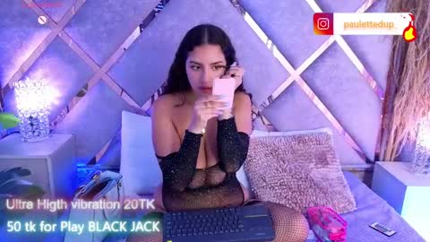Snapshot of paulette_dupont_ chatting on May 30, 2:41 am paulette_dupont_ online show from May 30, 2:41 am