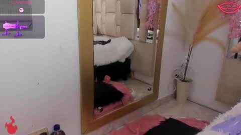 paulha_miller online show from September 11, 12:05 pm