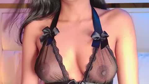 Paulina  online show from February 11, 7:30 pm