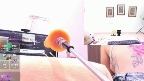 Paulina Davis  online show from January 18, 3:31 am