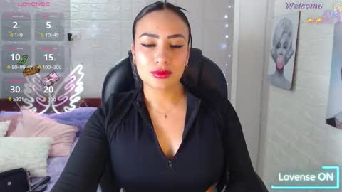 paulina online show from March 29, 4:51 pm