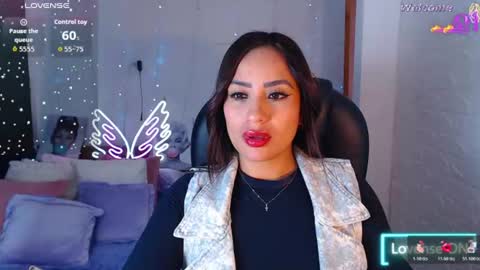 Snapshot of paulina_galvis2700 chatting on June 14, 5:37 pm paulina online show from June 14, 5:37 pm